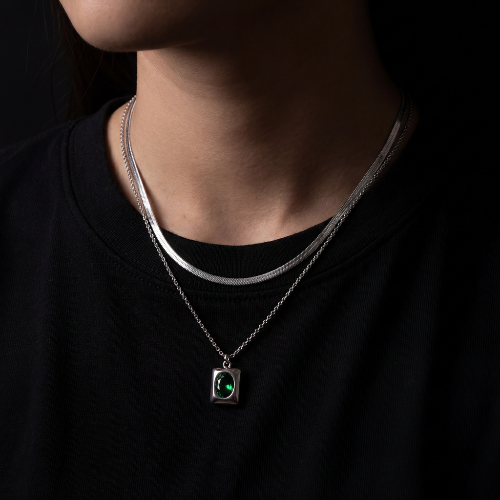 Green Gemstone Chain - White