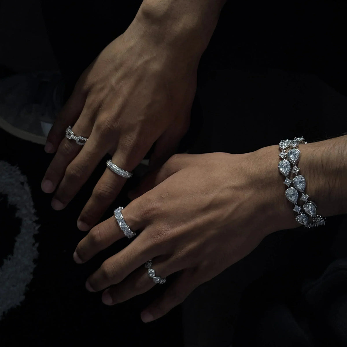 Crown Ring - White